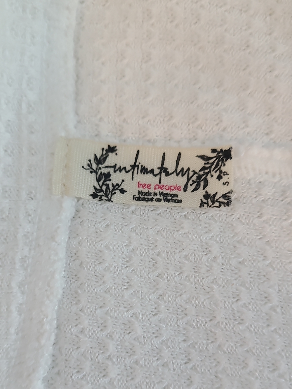 Intimately Free People White Waffle Snap Henley size Small Long Sleeve - Picture 4 of 6